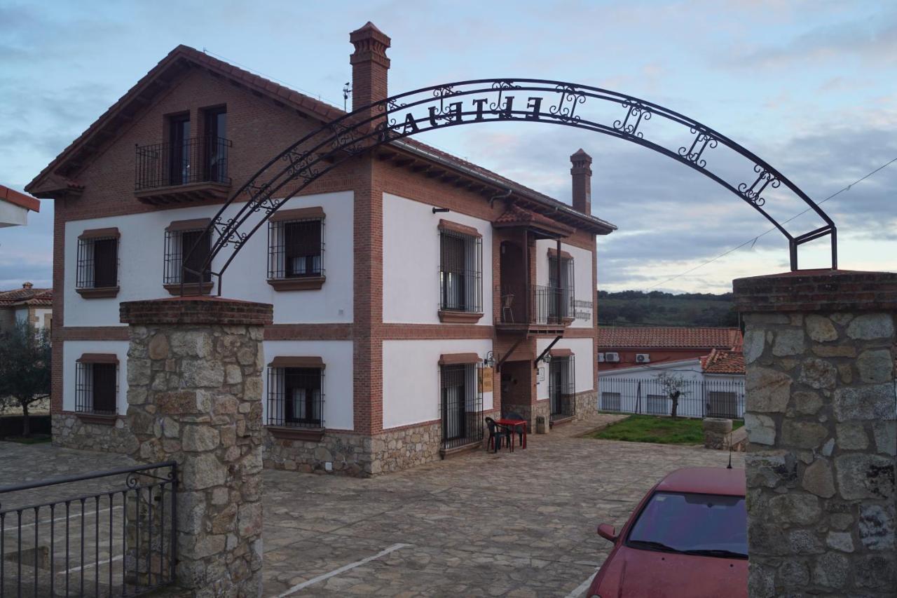 Apartamentos Rurales Monfragüe Torrejón el Rubio Exterior foto