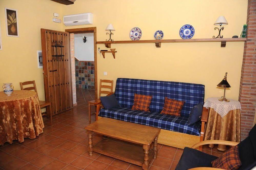 Apartamentos Rurales Monfragüe Torrejón el Rubio Exterior foto