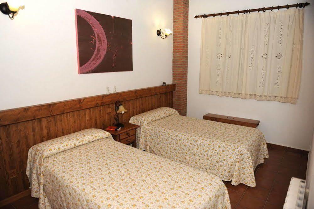 Apartamentos Rurales Monfragüe Torrejón el Rubio Exterior foto